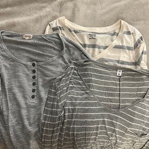 Bundle of 3 long sleeve basic tops